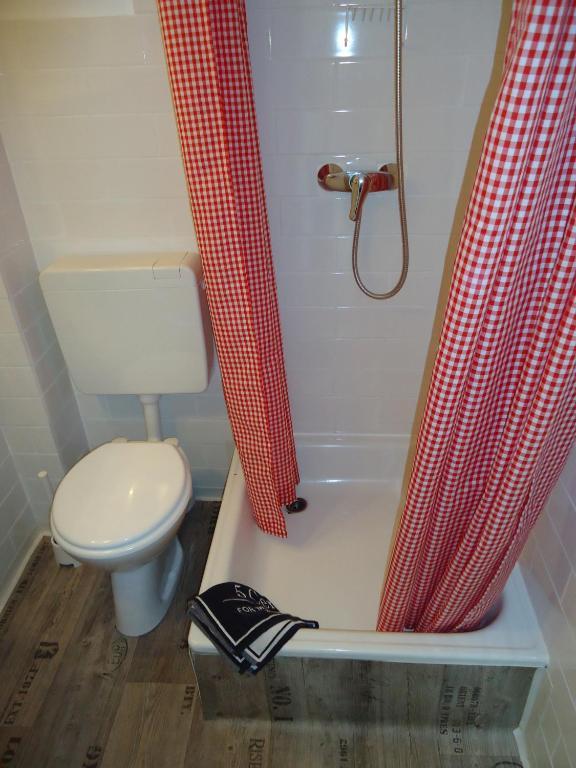 Das Kleine Hotel Schleiblick Schleswig Habitación foto